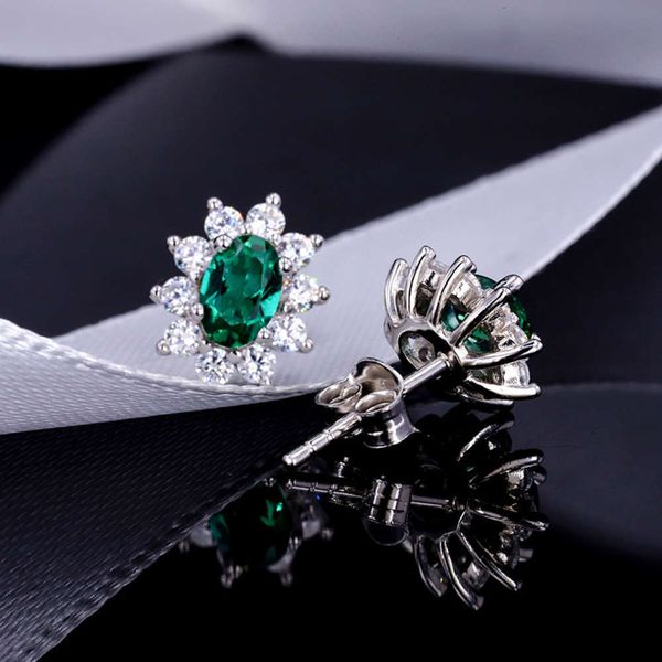 cultivation of regenerated emerald earrings natural growth lines egg shaped oval jewelry s925 silver plated with 18k gold, Golden;silver
cultivation of regenerated emerald earrings natural growth lines egg shaped oval jewelry s925 silver plated with 18k gold, Golden;silver