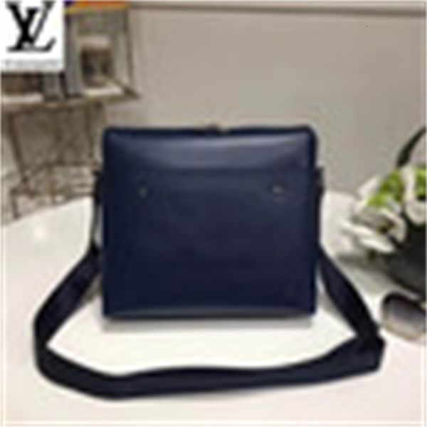 m30206 bags k1o3 grigori medium messenger bag brand blue handbags bags handles shoulder designer totes evening cross body luxury bag
m30206 bags k1o3 grigori medium messenger bag brand blue handbags bags handles shoulder designer totes evening cross body luxury bag