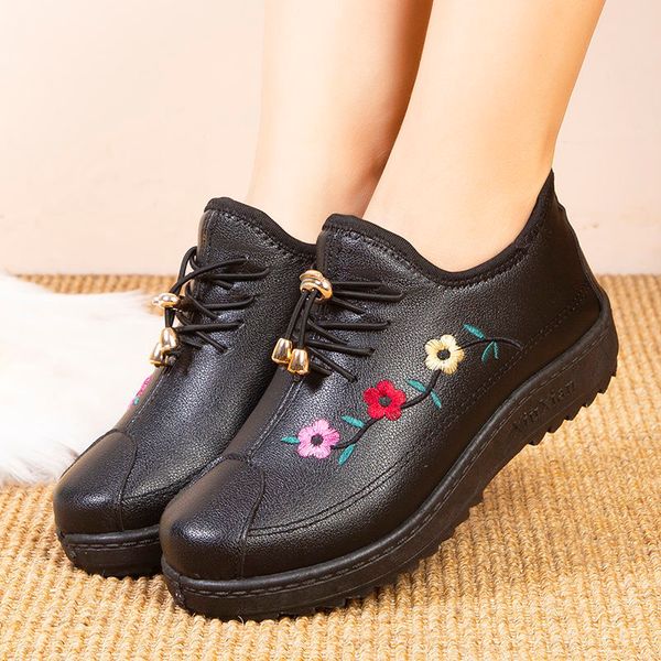 winter leisure women cotton boots with fleecy warm middle and old age comfort non-slip soft sole waterproof leather mother shoes, Black
winter leisure women cotton boots with fleecy warm middle and old age comfort non-slip soft sole waterproof leather mother shoes, Black