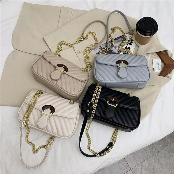 designer storage bagcross-border han edition fashion handbags women 2021 new joker bag cover type pu one shoulder his small bag
designer storage bagcross-border han edition fashion handbags women 2021 new joker bag cover type pu one shoulder his small bag