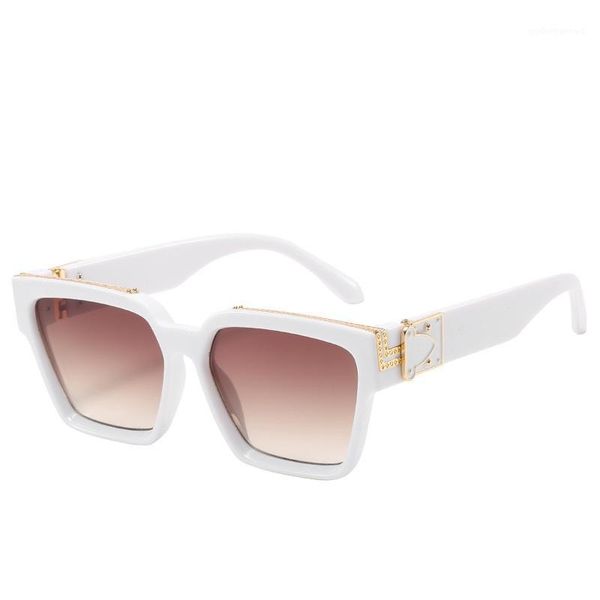 oversize square sunglasses fashion brand goggles for women vintage retro men shades oculos 2021 luxury gafas de sol, White;black
oversize square sunglasses fashion brand goggles for women vintage retro men shades oculos 2021 luxury gafas de sol, White;black