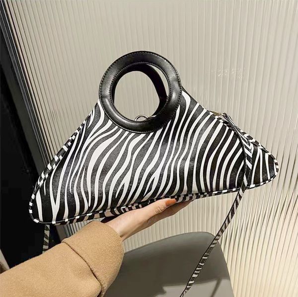 fashion designer handbags women's one-shoulder messenger bags geometric shapes black white checkered zebra patterns work trips birthday
fashion designer handbags women's one-shoulder messenger bags geometric shapes black white checkered zebra patterns work trips birthday