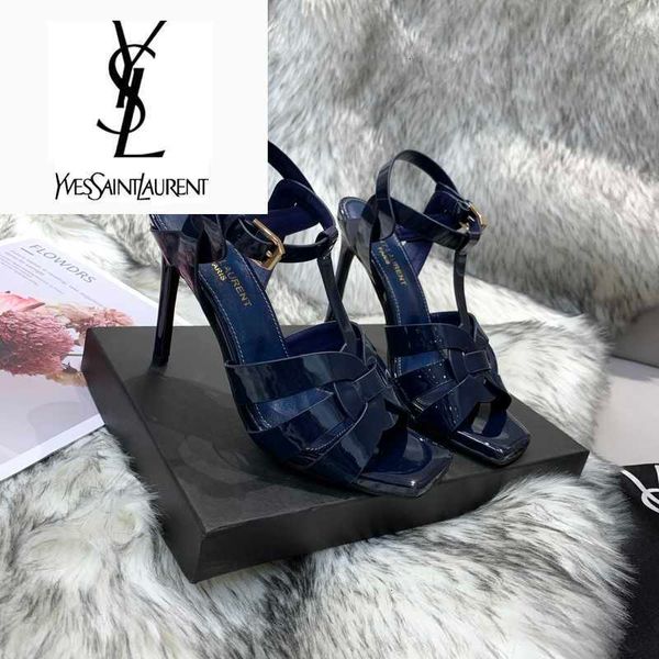 designer luxury brand women high heels sandals slippers mules slides pumps loafers ballerinas sneakers dress shoes 3g6t, Black;white
designer luxury brand women high heels sandals slippers mules slides pumps loafers ballerinas sneakers dress shoes 3g6t, Black;white