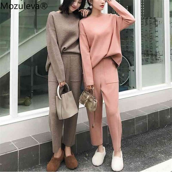 winter casual sweater tracksuits o-neck long sleeve jumpers & elastic waist pants female knitted 2 pieces set 210416, White
winter casual sweater tracksuits o-neck long sleeve jumpers & elastic waist pants female knitted 2 pieces set 210416, White