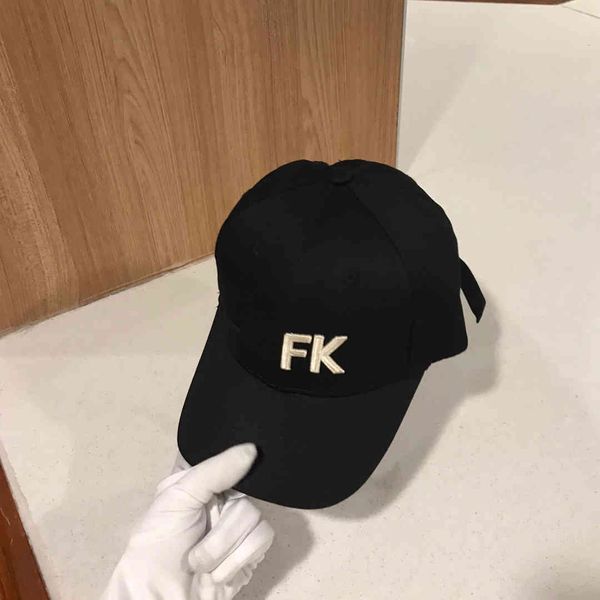 2021 designer tide brand ball cap high-quality fashion all-match men and women with the same style, Blue;gray
2021 designer tide brand ball cap high-quality fashion all-match men and women with the same style, Blue;gray