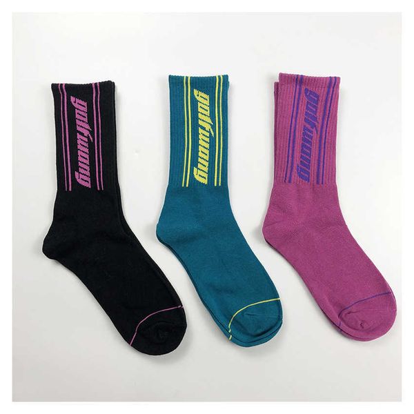 21ss mens socks designer golf wang autumn winter vertical stripes letter printing cotton fashion sports sockings hip hop, Black
21ss mens socks designer golf wang autumn winter vertical stripes letter printing cotton fashion sports sockings hip hop, Black