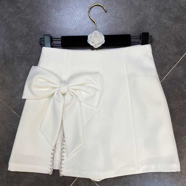 skirts red grapefruit mm spring big arch share with diamond decoration temperament little woman suit pants show fine zahc, Black
skirts red grapefruit mm spring big arch share with diamond decoration temperament little woman suit pants show fine zahc, Black