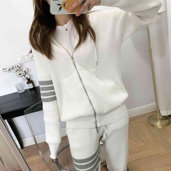 2021 new tb wool knitted waffle arm four bar hood zipper sweater jacket for men and women, Black
2021 new tb wool knitted waffle arm four bar hood zipper sweater jacket for men and women, Black