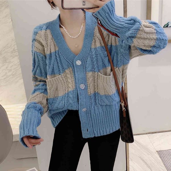 tb college wind blue grey stripe contrast v-neck knitted cardigan jacket female twist loose age reducing sweater spring, White
tb college wind blue grey stripe contrast v-neck knitted cardigan jacket female twist loose age reducing sweater spring, White