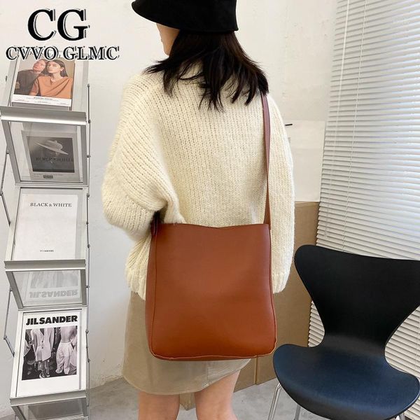 evening bags cvvo glmc pu leather small bucket crossbody for women 2021 summer shoulder handbags and purses lady solid color1
evening bags cvvo glmc pu leather small bucket crossbody for women 2021 summer shoulder handbags and purses lady solid color1