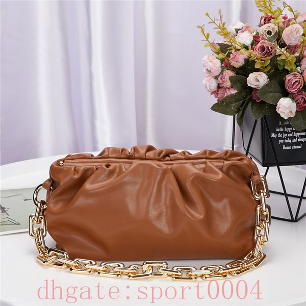 general quality cloud shoulder bags with golden chain superfibria leather bag famous designer soft latest collection clutch handbag
general quality cloud shoulder bags with golden chain superfibria leather bag famous designer soft latest collection clutch handbag