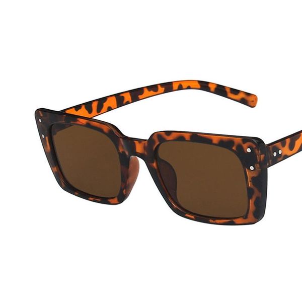 sunglasses fashion rectangle women trendy shades for ladies square sun glasses female 2021 style, White;black
sunglasses fashion rectangle women trendy shades for ladies square sun glasses female 2021 style, White;black