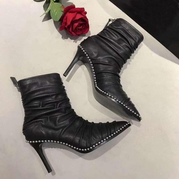 boots vallu 2021 winter leather time along the pointed steel ball decoration outsole street shooting artifact women's, Black
boots vallu 2021 winter leather time along the pointed steel ball decoration outsole street shooting artifact women's, Black
