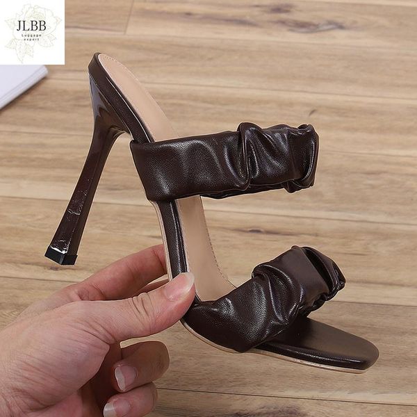 summer women slippers pleated pu leather thin high heels 11cm woman shoes fashion casual slides sandals for ladies 2021, Black
summer women slippers pleated pu leather thin high heels 11cm woman shoes fashion casual slides sandals for ladies 2021, Black