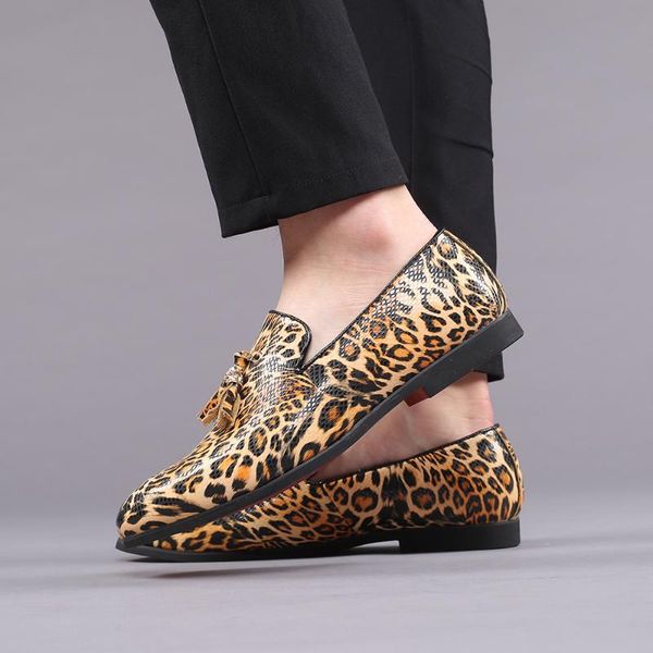 dress shoes 2021 est luxury men leather fashion fringed leopard loafers slip-on party casual plus size 38-48, Black
dress shoes 2021 est luxury men leather fashion fringed leopard loafers slip-on party casual plus size 38-48, Black