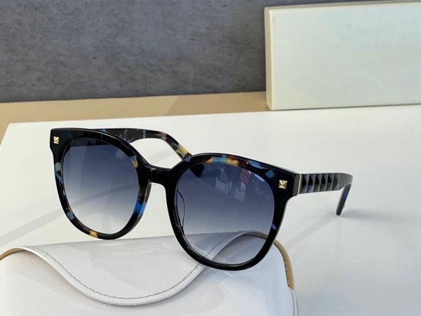 outdoor eyewear luxury sunglasses brand designer square sun glasses with logo vintage 2021 trend female men's
outdoor eyewear luxury sunglasses brand designer square sun glasses with logo vintage 2021 trend female men's