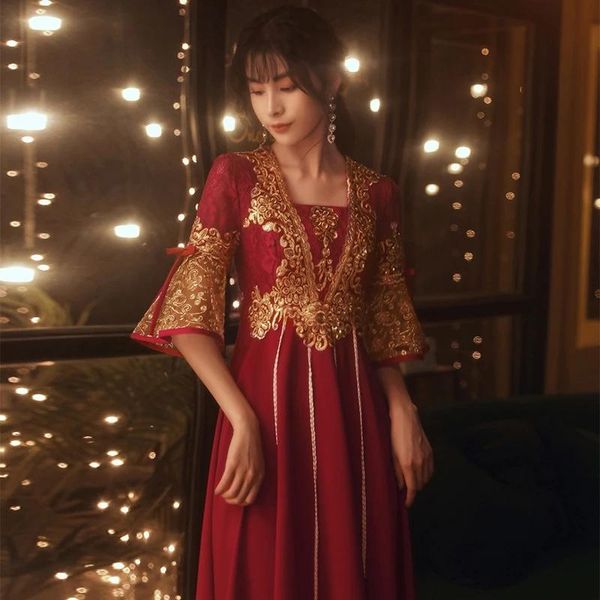 women toast dress bride female 2021 burgundy wedding large size long slim banquet temperament evening ethnic clothing, Red
women toast dress bride female 2021 burgundy wedding large size long slim banquet temperament evening ethnic clothing, Red