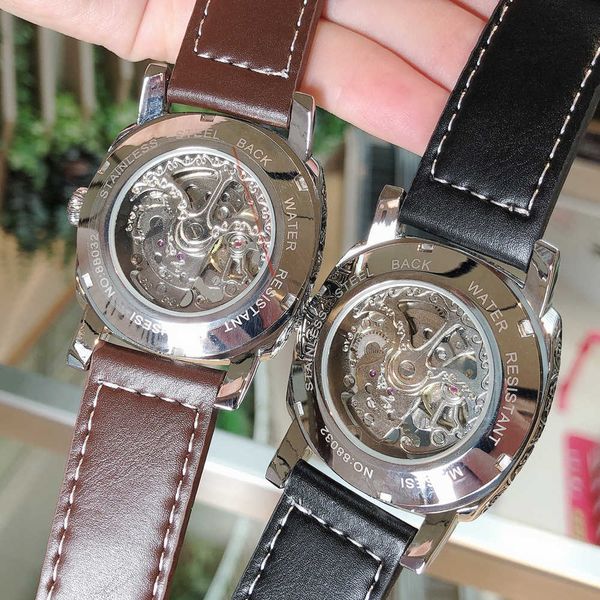2022 new luxury automatic skeleton mechanical business men watch luminous hands leather band self-wind relogio masculino, Slivery;brown
2022 new luxury automatic skeleton mechanical business men watch luminous hands leather band self-wind relogio masculino, Slivery;brown