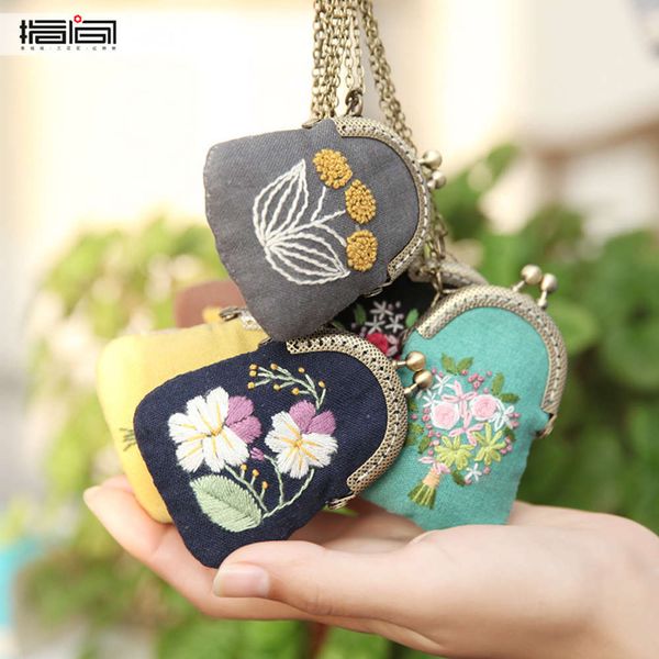 Jinhao Necklace Handmade DIY mouth gold bag hanging ornament creative production gift women's cloth embroidery set sweater chain, Black
Jinhao Necklace Handmade DIY mouth gold bag hanging ornament creative production gift women's cloth embroidery set sweater chain, Black