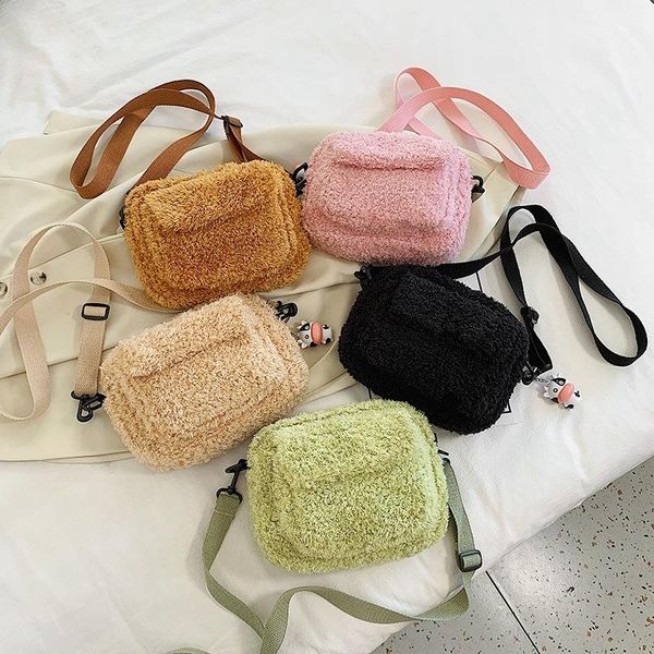 duffel bags autumn winter solid color crossbody bag fashion women fluffy plush shoulder travel handbags portable small square street
duffel bags autumn winter solid color crossbody bag fashion women fluffy plush shoulder travel handbags portable small square street
