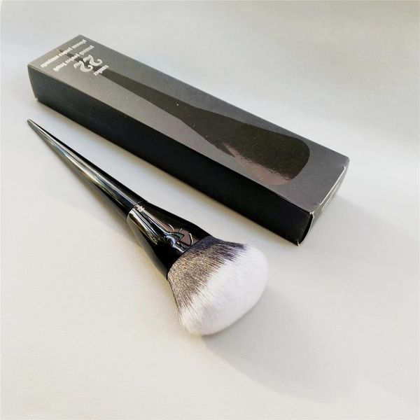makeup brushes powder brush blusher black vegan pressed #22 - large round smooth blending cosmetics tool
makeup brushes powder brush blusher black vegan pressed #22 - large round smooth blending cosmetics tool