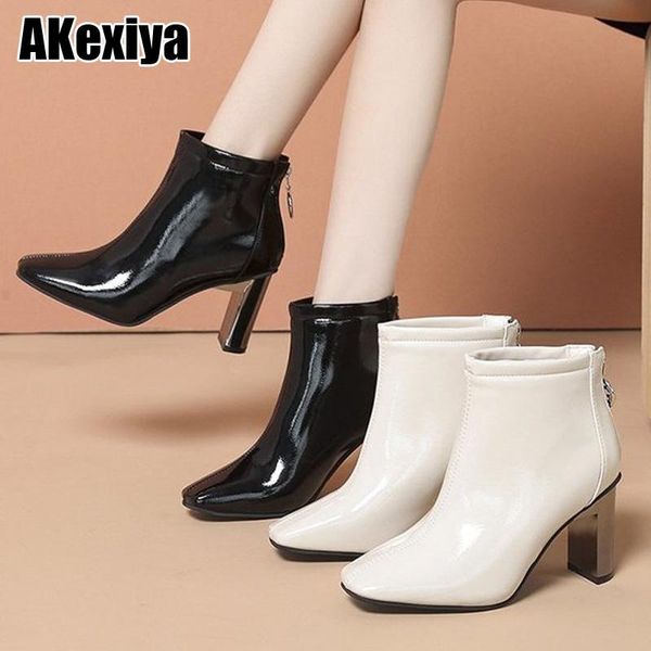 boots women women's shoes 2021 autumn british wind short fashion square head thick with high-heeled bc1441, Black
boots women women's shoes 2021 autumn british wind short fashion square head thick with high-heeled bc1441, Black