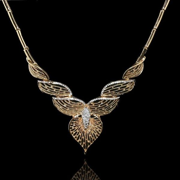 pendant necklaces jewelry hollow leaf diamond women necklace sweet lady evening dress accessories set, Silver
pendant necklaces jewelry hollow leaf diamond women necklace sweet lady evening dress accessories set, Silver