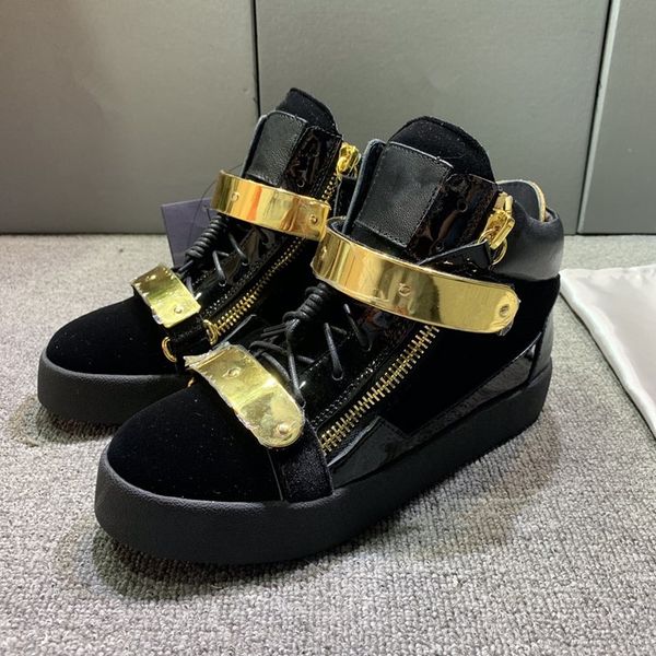 classic canvas man shoes sneaker women casual fashion leather lace up white women design shoes, Black;red
classic canvas man shoes sneaker women casual fashion leather lace up white women design shoes, Black;red