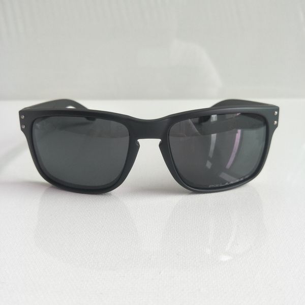 9102 polarized sunglasses for men summer shade uv400 protection sport sunglasses men sun glasses 11 colors with box and case, White;black
9102 polarized sunglasses for men summer shade uv400 protection sport sunglasses men sun glasses 11 colors with box and case, White;black