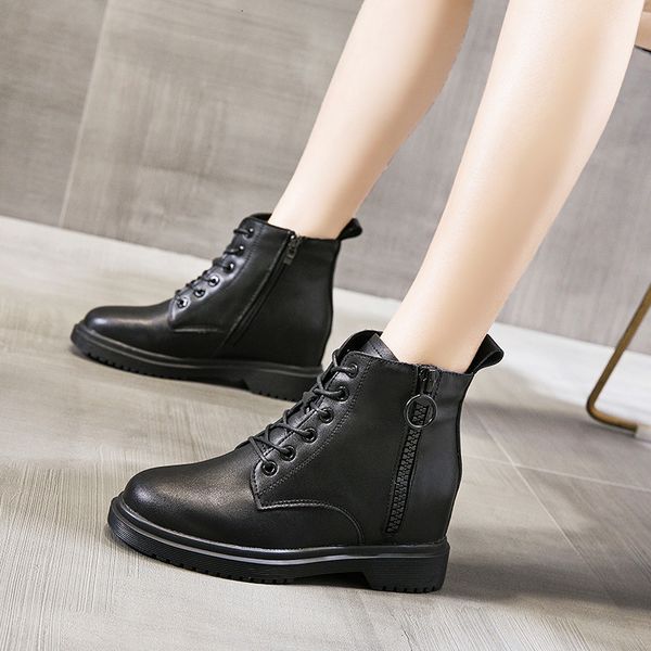6-hole leather inner heightening 2021 autumn winter short women's thick heel plush martin boots, Black
6-hole leather inner heightening 2021 autumn winter short women's thick heel plush martin boots, Black