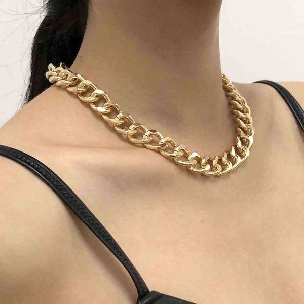 2021 fashion big chain for women twist gold silver colour chunky fat lock choker lot of jewelry
2021 fashion big chain for women twist gold silver colour chunky fat lock choker lot of jewelry