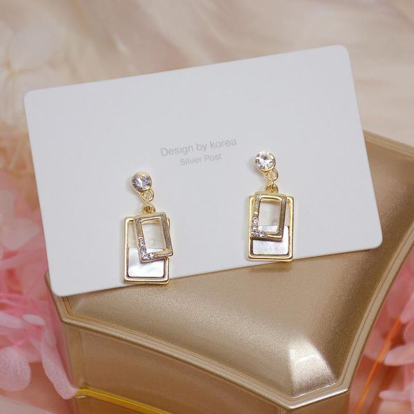 stud elegant shell earring for women luxury 14k real gold plated crystal zircon temperament geometric simple daily earrings jewelry, Golden;silver
stud elegant shell earring for women luxury 14k real gold plated crystal zircon temperament geometric simple daily earrings jewelry, Golden;silver