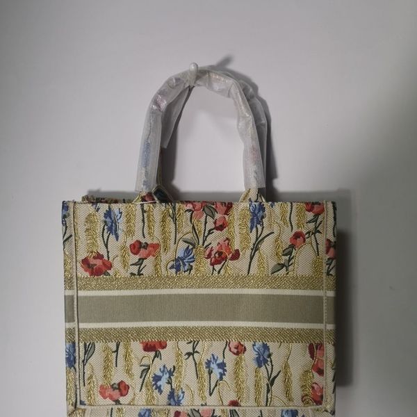 2021 new star same tote bag original stereo relief embroidery fusang receptacle special bag designers bags ysj
2021 new star same tote bag original stereo relief embroidery fusang receptacle special bag designers bags ysj