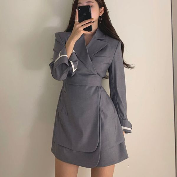 dress mode korean casual autumn chic longo blazer women jackets slender female outerwear workshop lady of the third office, Black;gray
dress mode korean casual autumn chic longo blazer women jackets slender female outerwear workshop lady of the third office, Black;gray