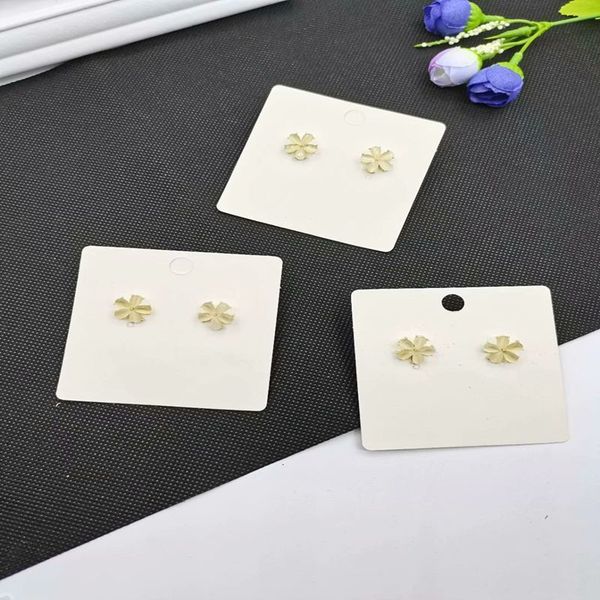 70%off new fashion cat's eye flower and advanced korean net red elegant delicate temperament small cherry blossom earrings, Golden
70%off new fashion cat's eye flower and advanced korean net red elegant delicate temperament small cherry blossom earrings, Golden