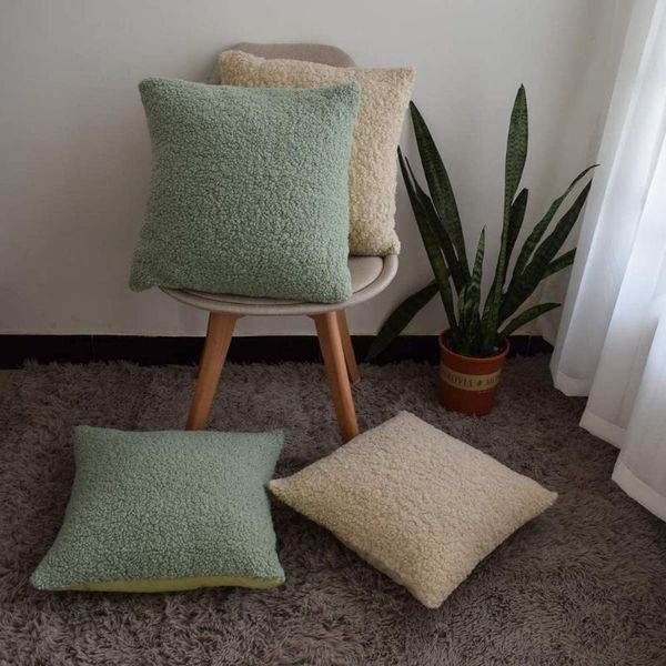 cushion/decorative pillow 2pcs fur decorative cushions cover outdoor soft throw pillows covers plush case for sofa bed home living room deco
cushion/decorative pillow 2pcs fur decorative cushions cover outdoor soft throw pillows covers plush case for sofa bed home living room deco
