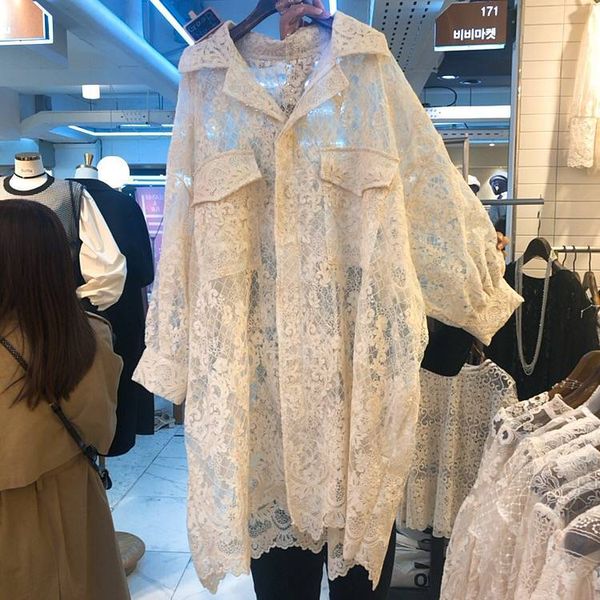 spring new embroidery loose medium length notched lace solid anti-wear shirts womens 210421, White
spring new embroidery loose medium length notched lace solid anti-wear shirts womens 210421, White