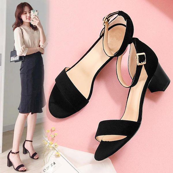 dress shoes summer women's 2021 fashion leaky toe block heels sandals girls anti skid wear resistant outdoor casual slippers, Black
dress shoes summer women's 2021 fashion leaky toe block heels sandals girls anti skid wear resistant outdoor casual slippers, Black