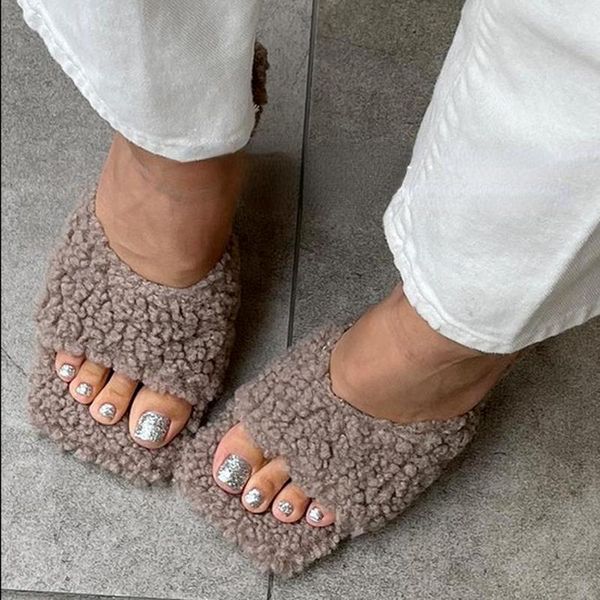 slippers 2021 summer fashtion platfrom women's casual square head soft comfortable punk high heel elegant, Black
slippers 2021 summer fashtion platfrom women's casual square head soft comfortable punk high heel elegant, Black