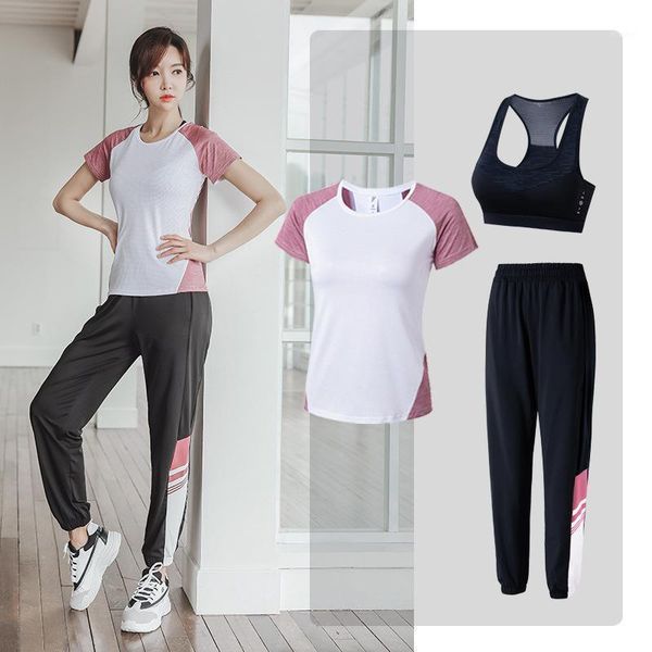 yoga outfit women's plus size sportwear 3pcs set breathable sport wear running workout quick-drying gym fitness cloting 2021 activewear
yoga outfit women's plus size sportwear 3pcs set breathable sport wear running workout quick-drying gym fitness cloting 2021 activewear
