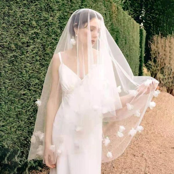 bridal veils elegant medium veil breathable mesh handmade flowers-art headdress for wedding party travel beach po v695, Black
bridal veils elegant medium veil breathable mesh handmade flowers-art headdress for wedding party travel beach po v695, Black