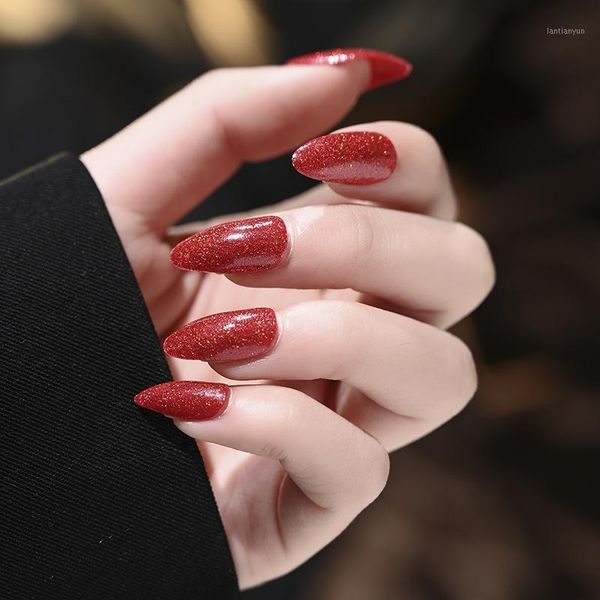 24pcs charming solid color fake false nails tips red glitter sealing oil full cover nail long style with jelly gum1, Red;gold
24pcs charming solid color fake false nails tips red glitter sealing oil full cover nail long style with jelly gum1, Red;gold