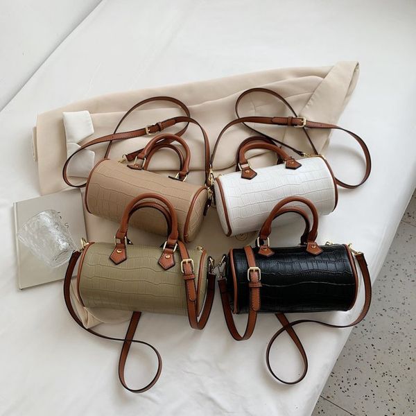 design jewelry summer new women's fashion one shoulder simple handbag bucket messenger bag pu large capacity
design jewelry summer new women's fashion one shoulder simple handbag bucket messenger bag pu large capacity