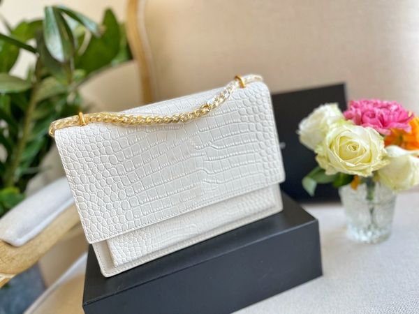 2022 lady shopping bags fashion handbags women totes shoulder cross body luxury genuine leather crocodile pattern classic retro purse wallet
2022 lady shopping bags fashion handbags women totes shoulder cross body luxury genuine leather crocodile pattern classic retro purse wallet