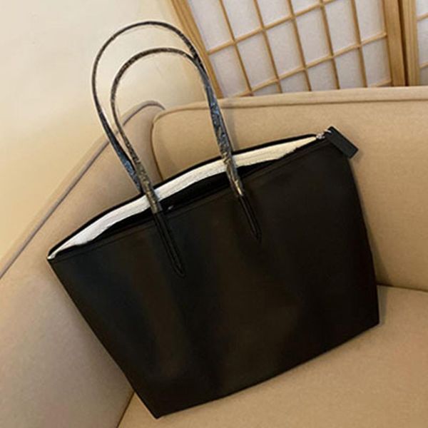evening bags france shoulder women casual large capacity messenger bag ladies crocodile handbag shopping purse
evening bags france shoulder women casual large capacity messenger bag ladies crocodile handbag shopping purse
