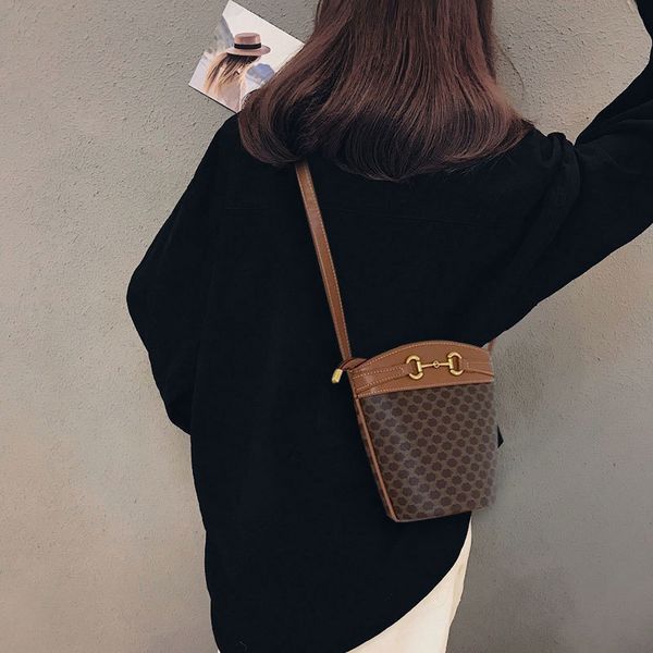 luxury herme handbags storage this year's popular high-grade autumn winter messenger women's 2021 new versatile ins nich bwpf
luxury herme handbags storage this year's popular high-grade autumn winter messenger women's 2021 new versatile ins nich bwpf