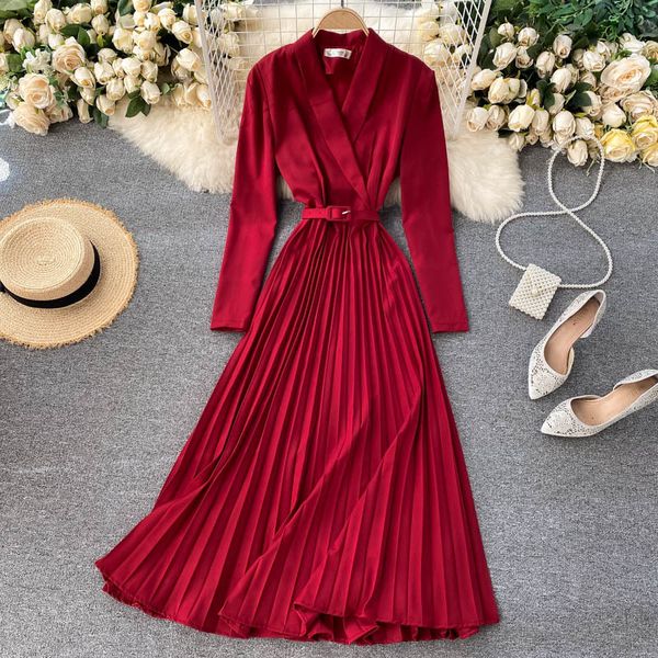 elegant korean pleated dress women chic v neck long sleeve solid a-line dresses autumn fashion streetwear long dress 210419, Black;gray
elegant korean pleated dress women chic v neck long sleeve solid a-line dresses autumn fashion streetwear long dress 210419, Black;gray