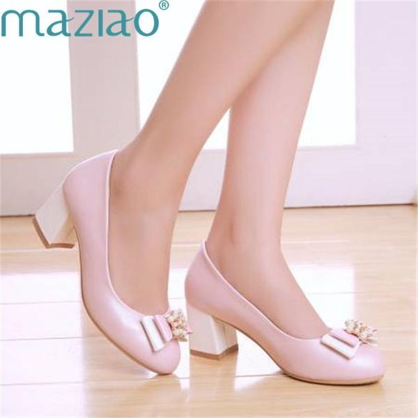ladies shoe shallow mouth round head flower bow decoration rubber thick heel shoes woman heels maziao dress1, Black
ladies shoe shallow mouth round head flower bow decoration rubber thick heel shoes woman heels maziao dress1, Black
