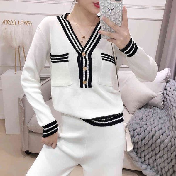 women's two piece pants autumn fashion knitting female sweater for women set knitted pullover v-neck long sleevewide leg dwvg, White
women's two piece pants autumn fashion knitting female sweater for women set knitted pullover v-neck long sleevewide leg dwvg, White