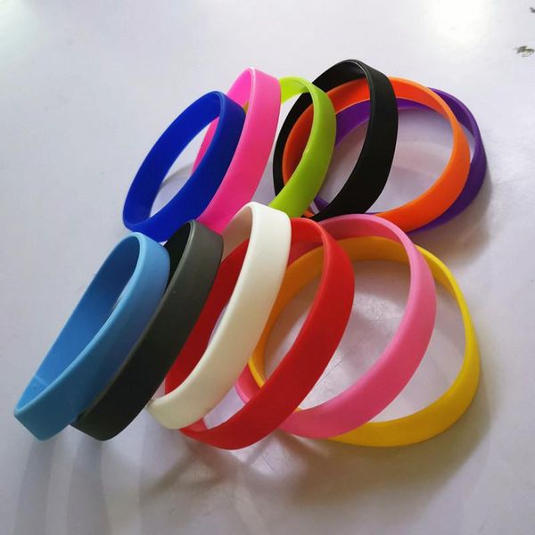 wrist support silicone rubber bracelet running ring women men flexible wristband cuff fitness hand accessories, Black;red
wrist support silicone rubber bracelet running ring women men flexible wristband cuff fitness hand accessories, Black;red